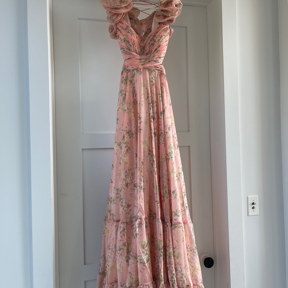 Prom Dress - Picture 4 of 9